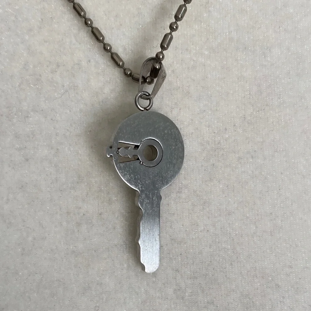 Silver Steampunk Key Clock Face Dial Industrial Minimalist Pendant Necklace